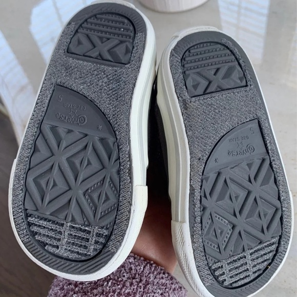 Converse Toddlers Size 5T - Picture 5 of 6